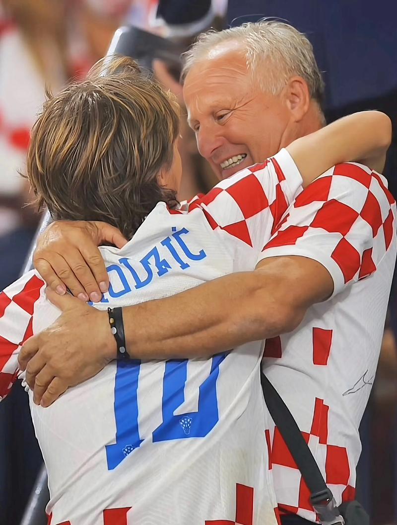 WTT多哈赛争夺冠军焦点