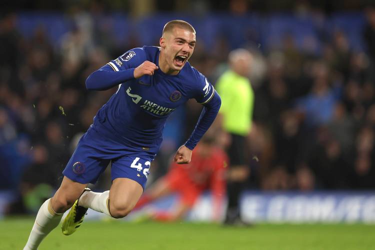 LOL冠军杯决赛战报：SKT对阵DRX