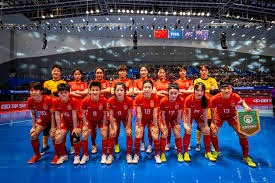 体操世青赛女子单项首日：美俄瓜分两金！蒋淑婷高低杠第七